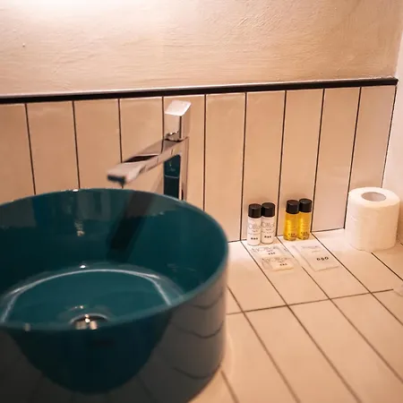 Gæstehus Domus Ancona 4*