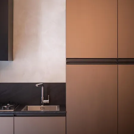 Domus Ancona بيت ضيافة 4*