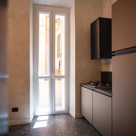 Domus Ancona بيت ضيافة روما