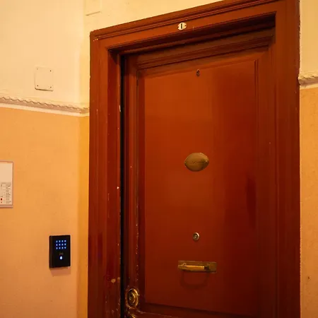 Domus Ancona 4* روما