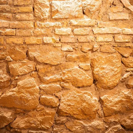 Domus Ancona بيت ضيافة 4*