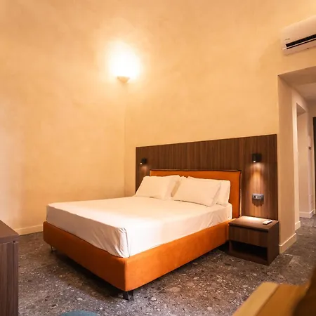 Гостевой дом Domus Ancona Рим